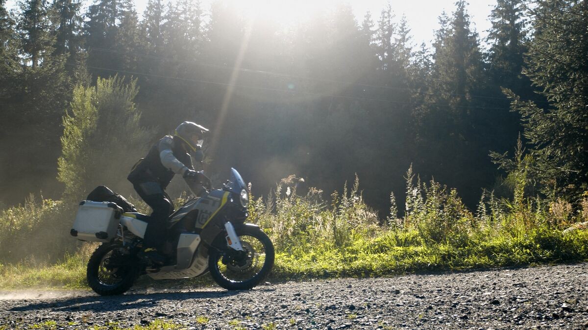 Nueva Husqvarna Norden 901 2024: Más electrónica y seguridad