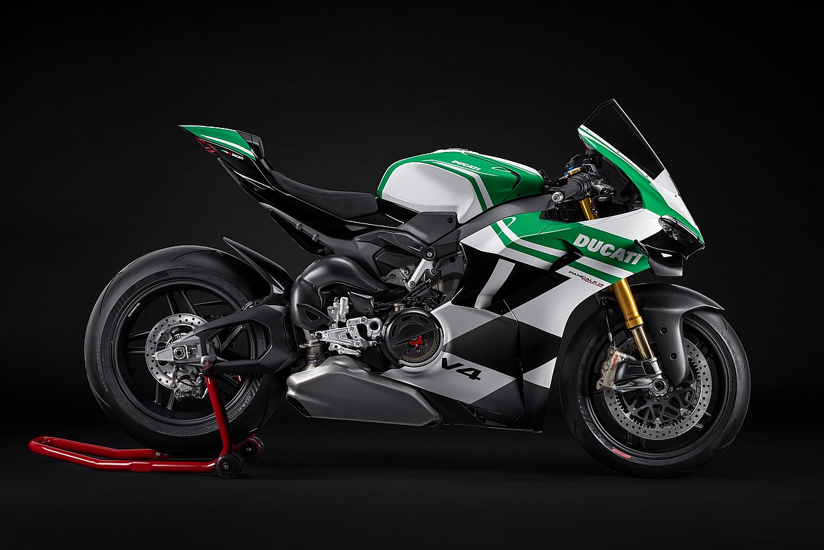 Ducati Panigale V4 Tricolore 2025: Homenaje a la industria italiana