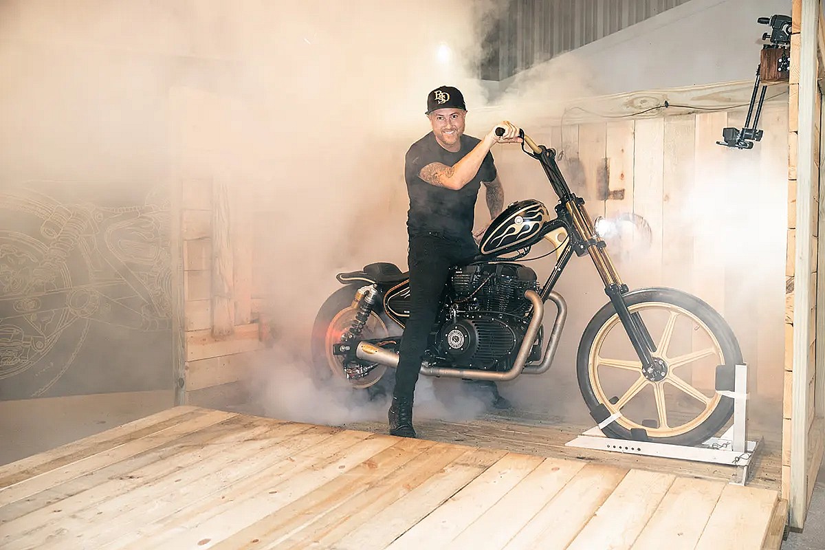 Preparación: RSD x Royal Enfield Super Meteor 650 Chopper