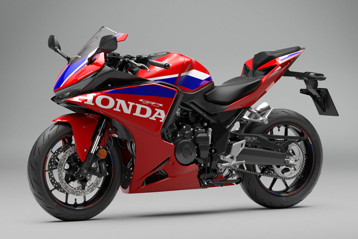Nueva Honda CBR500R Four: llega la deportiva asequible de 4 cilindros