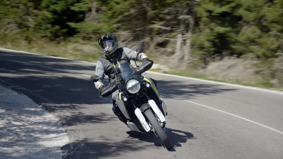 Nueva Husqvarna Norden 901 2024: Más electrónica y seguridad