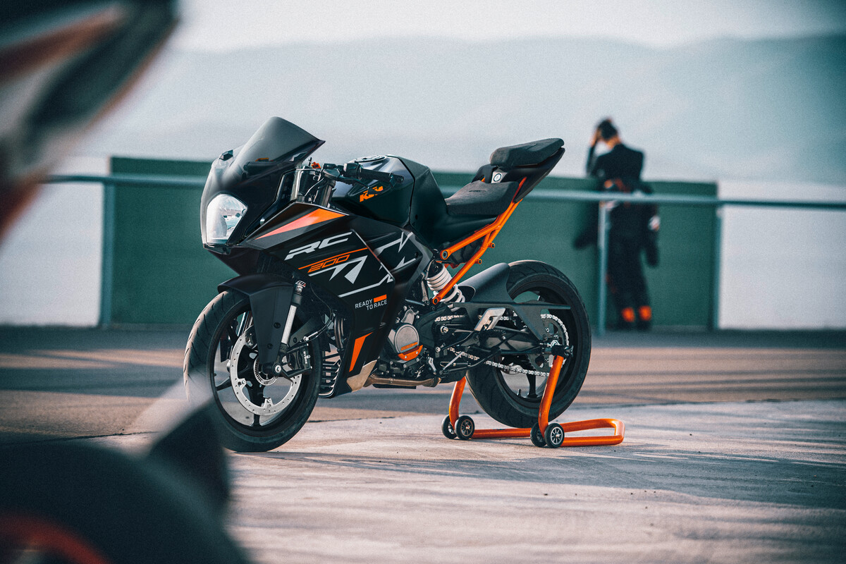 KTM RC Supersport 2024, nuevos colores de competición