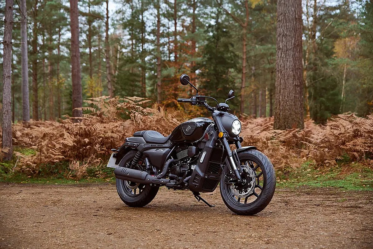 Nueva AJS Sedona 250: custom V-twin por menos de 6000 euros