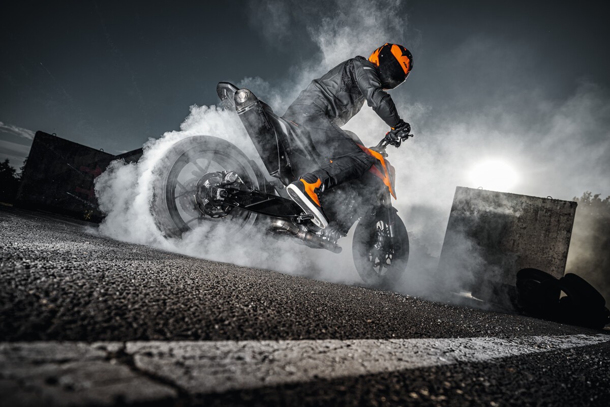 Nueva KTM 790 Duke 2024: todavía más afilada
