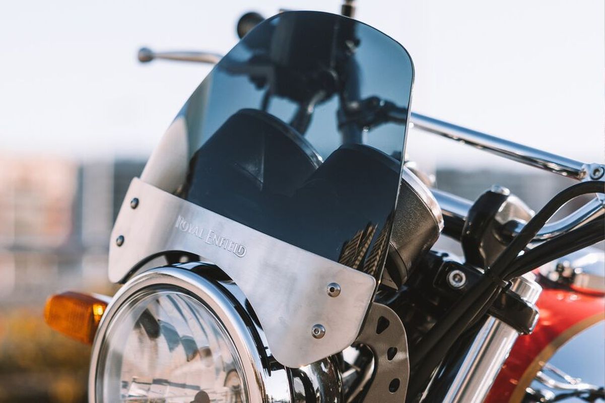 Royal Enfield Lightning Interceptor y Thunder Continental