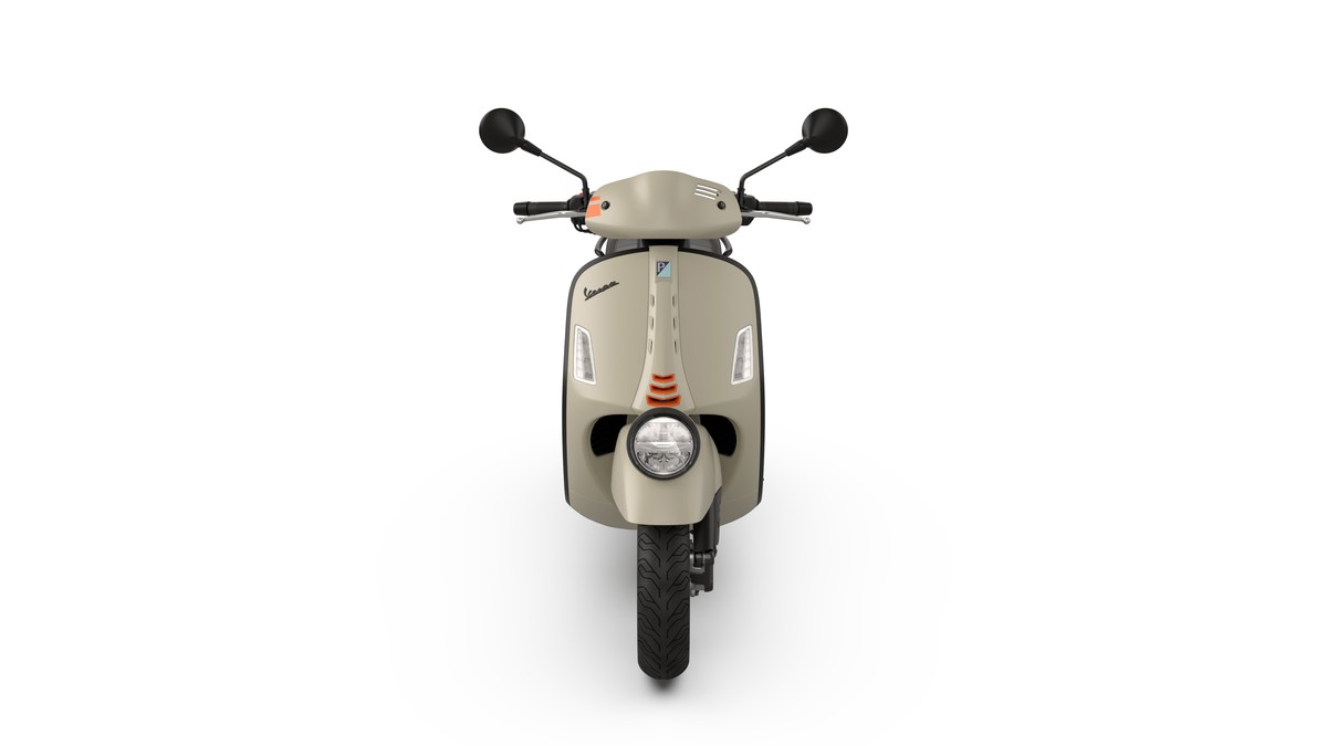Vespa GTV, scooter con 24 CV y 300 cc por 7499 euros