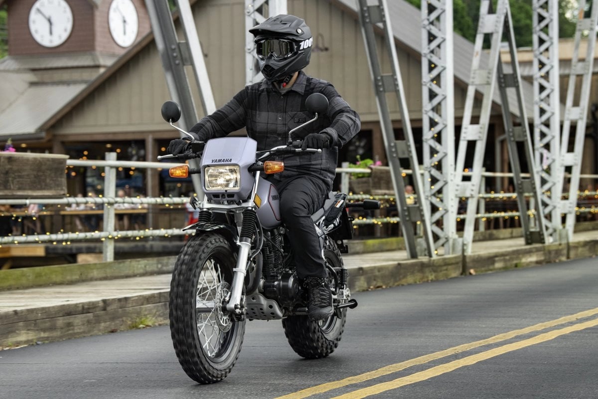Nueva Yamaha TW200 2026: trail legendaria por 4200 euros