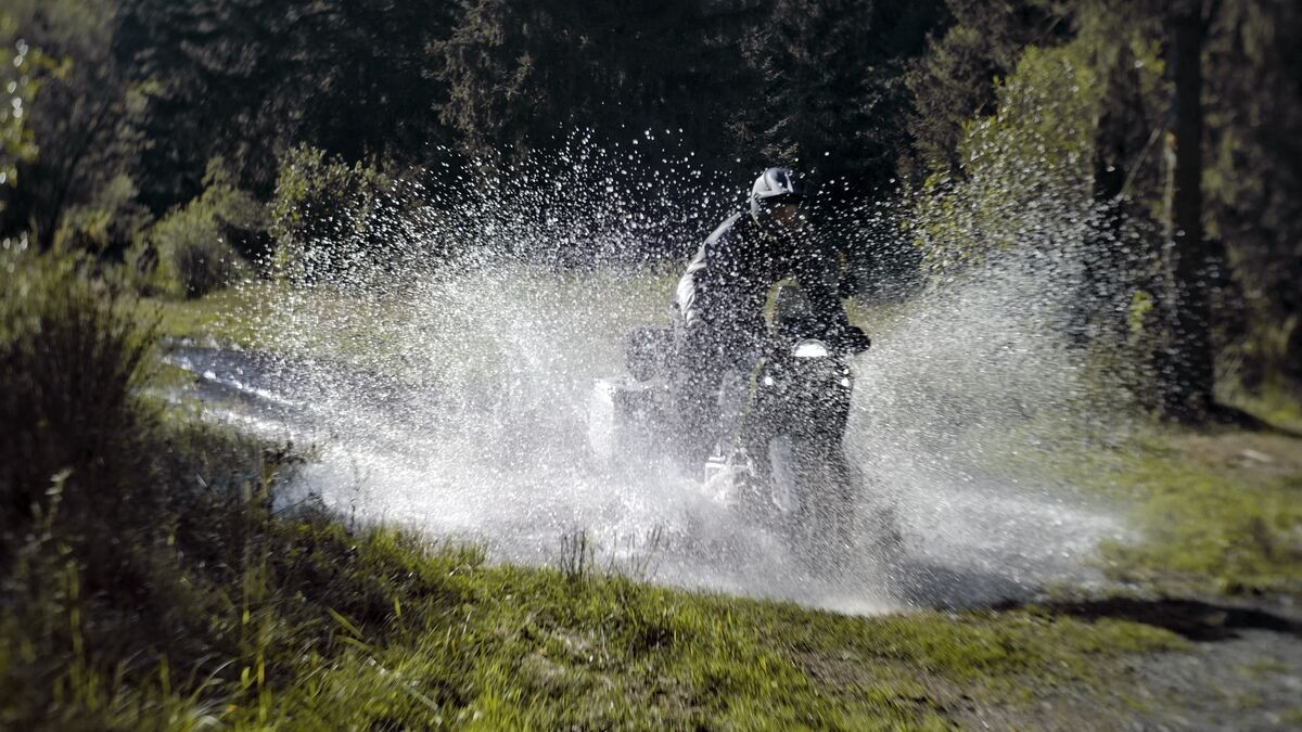 Nueva Husqvarna Norden 901 2024: Más electrónica y seguridad