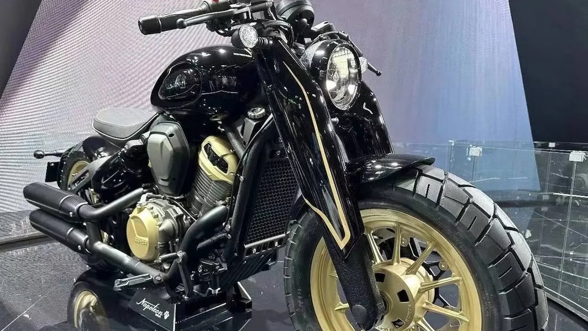 Benda Napoleon 450, custom V-twin ¿para Europa?