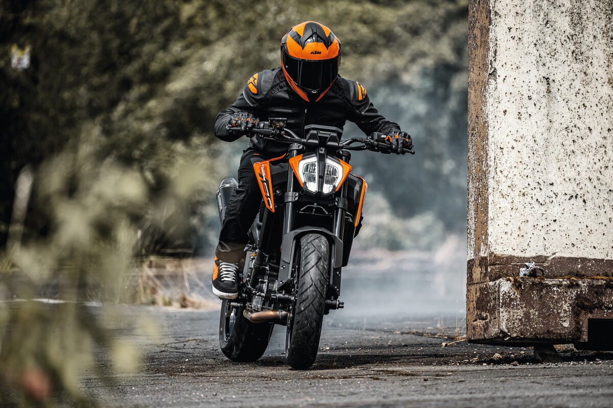 Nueva KTM 790 Duke 2024: todavía más afilada