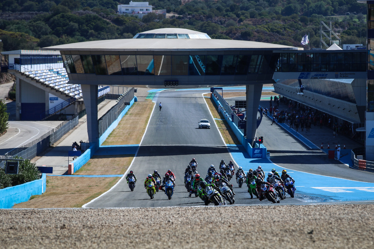 Copa de Velocidad Jerez II: Sáez y Morales, protagonistas en SBK