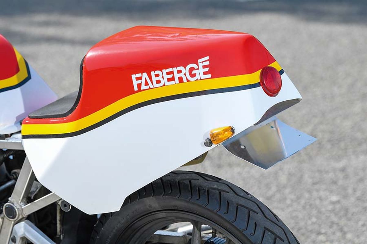 Moto de ensueño: Suzuki RG 250 Barry Sheene réplica 