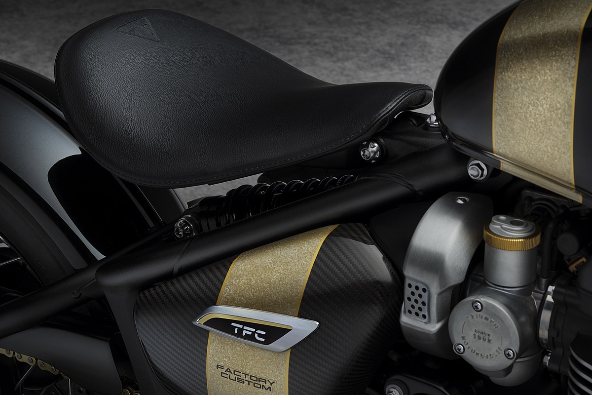 Nueva Triumph Bonneville Bobber TFC: escultural y exclusiva