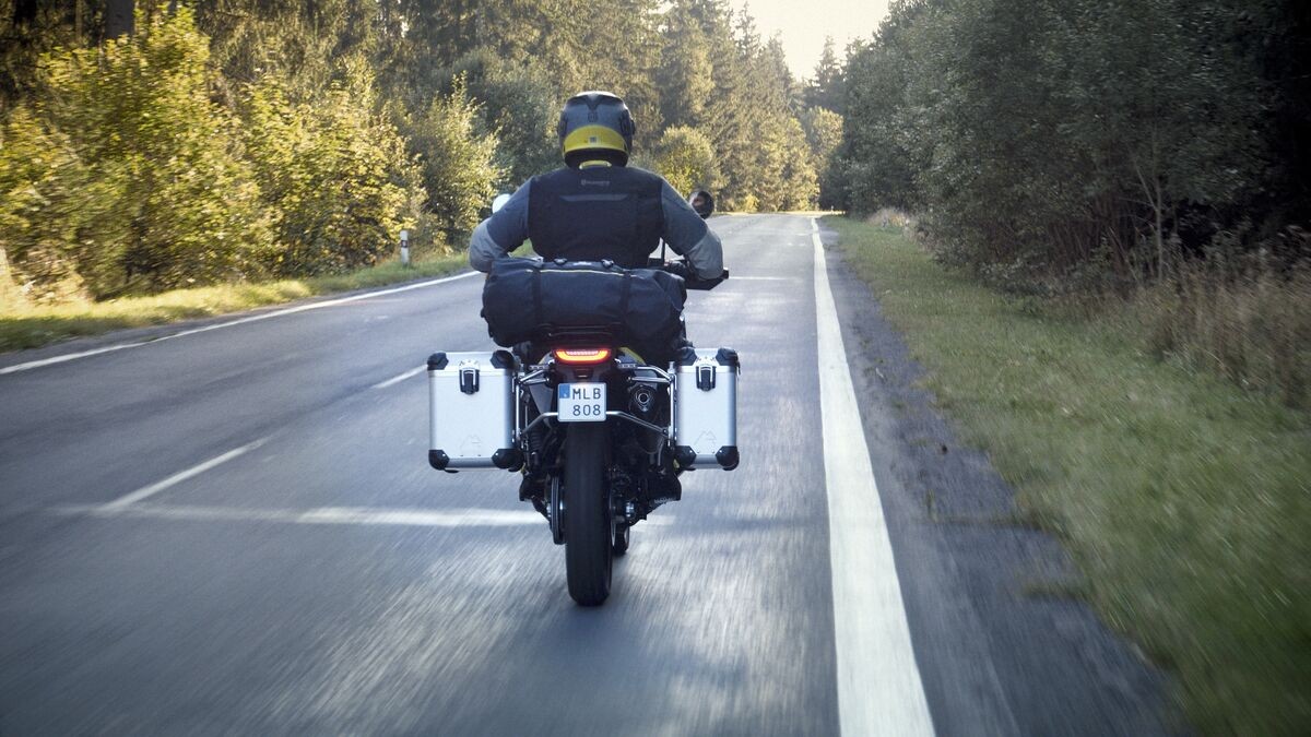 Nueva Husqvarna Norden 901 2024: Más electrónica y seguridad