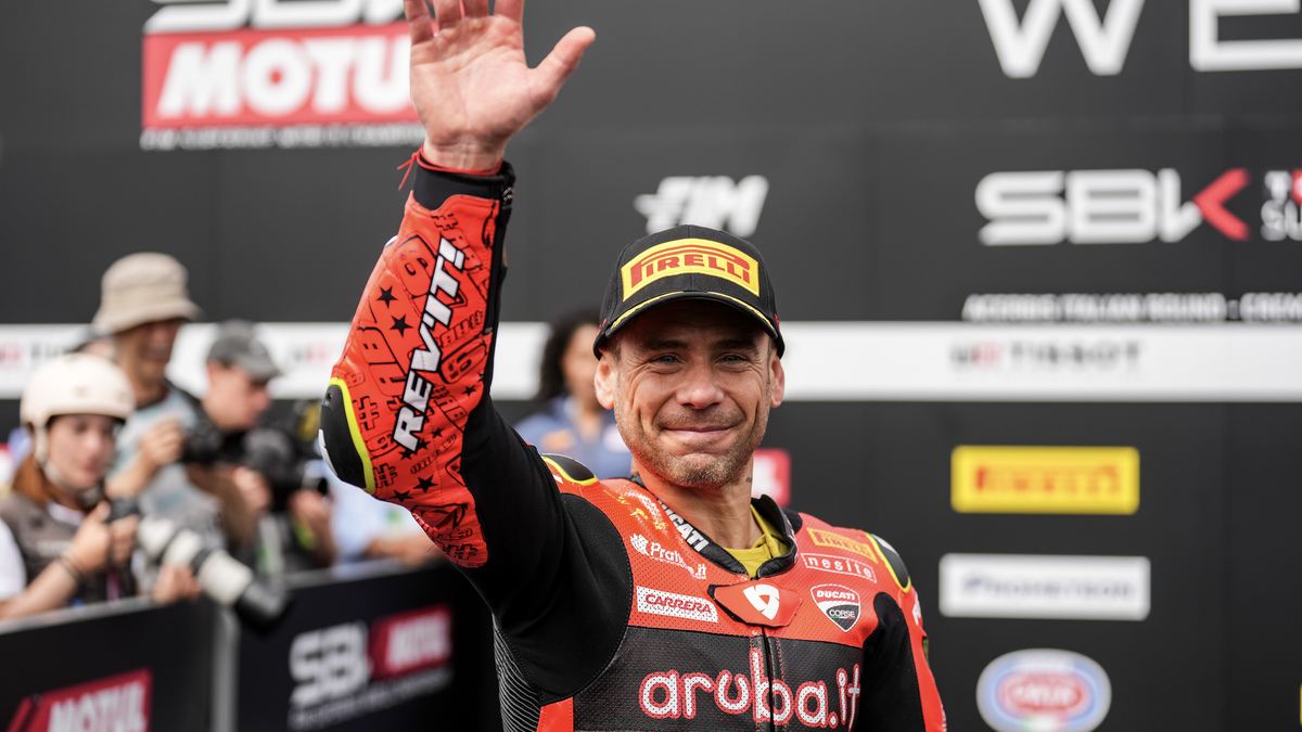 Mundial de SBK Cremona (Italia): Bulega, triplete en casa