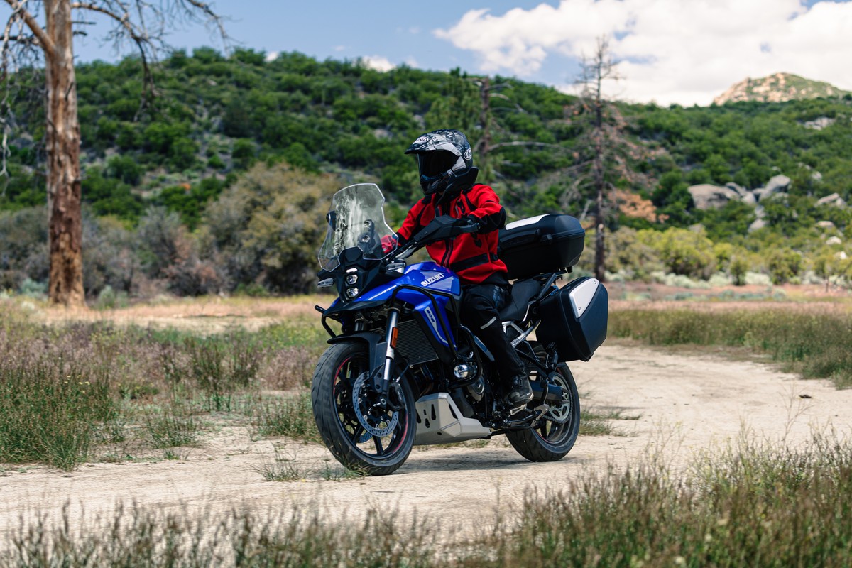Disponible la nueva Suzuki V-Strom 800 TECH por 10.699 euros