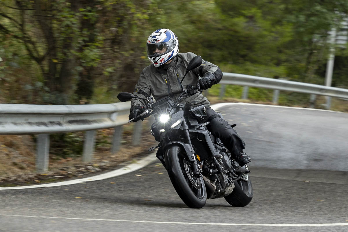Prueba Yamaha MT-09 Y-AMT: la primera deportiva automática Prueba Yamaha MT-09 Y-AMT: la primera deportiva automática