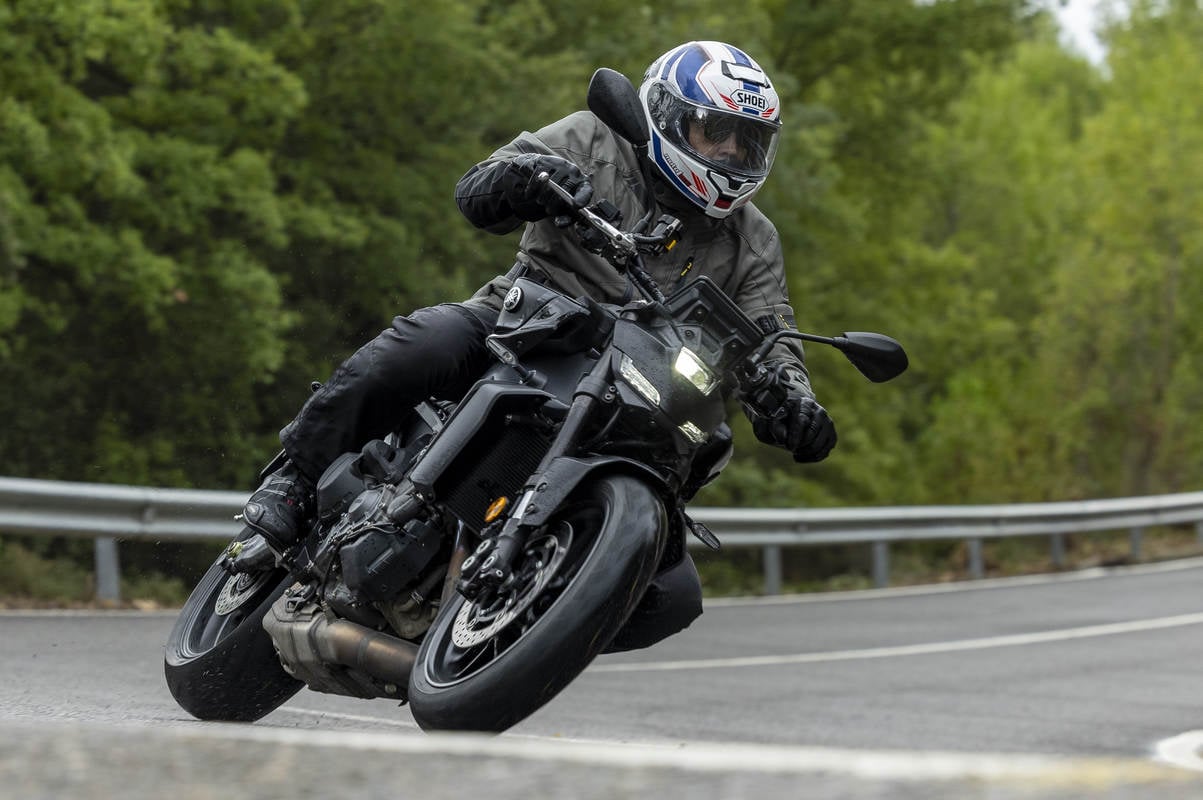 Prueba Yamaha MT-09 Y-AMT: la primera deportiva automática Prueba Yamaha MT-09 Y-AMT: la primera deportiva automática