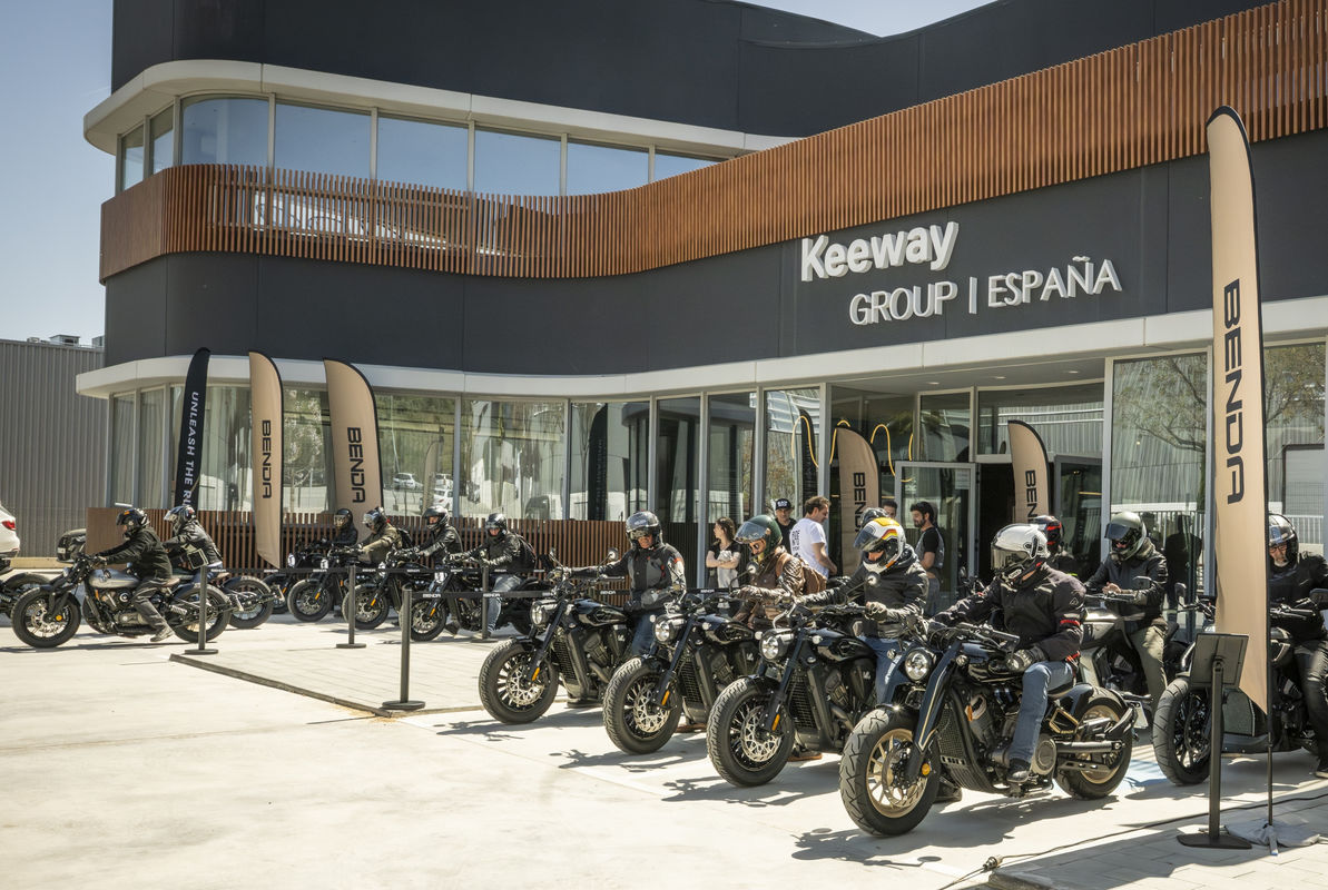 Las Benda a prueba: Napoleon Bob 250, Chinchilla 350 Neo y Dark Flag V4 500