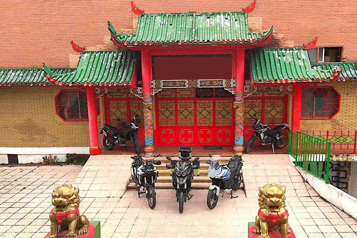 Voge DS 800 Rally, Kove 800 X Pro, CF Moto 800 MT-X, QJ Motor SRT 900 y Zontes 703 F… ¡frente a frente!