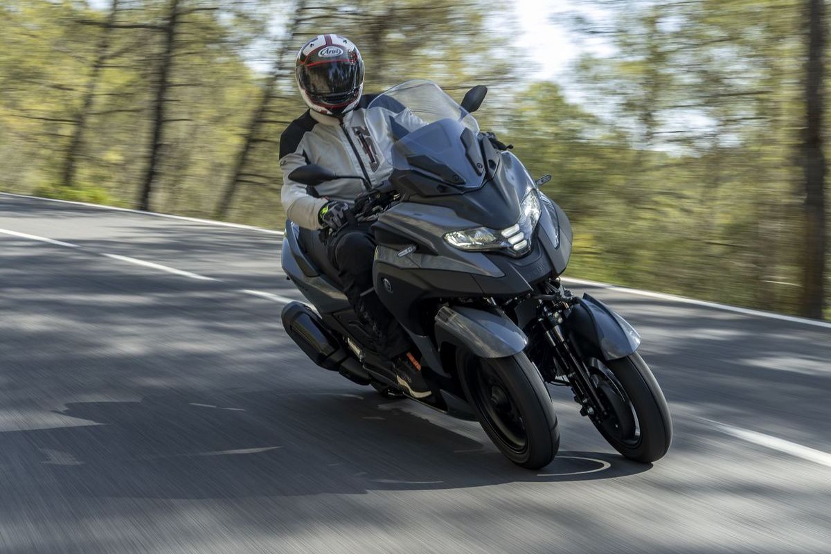 Probamos el Yamaha Tricity 300 2026... ¡con airbag! Probamos el Yamaha Tricity 300 2026... ¡con airbag!