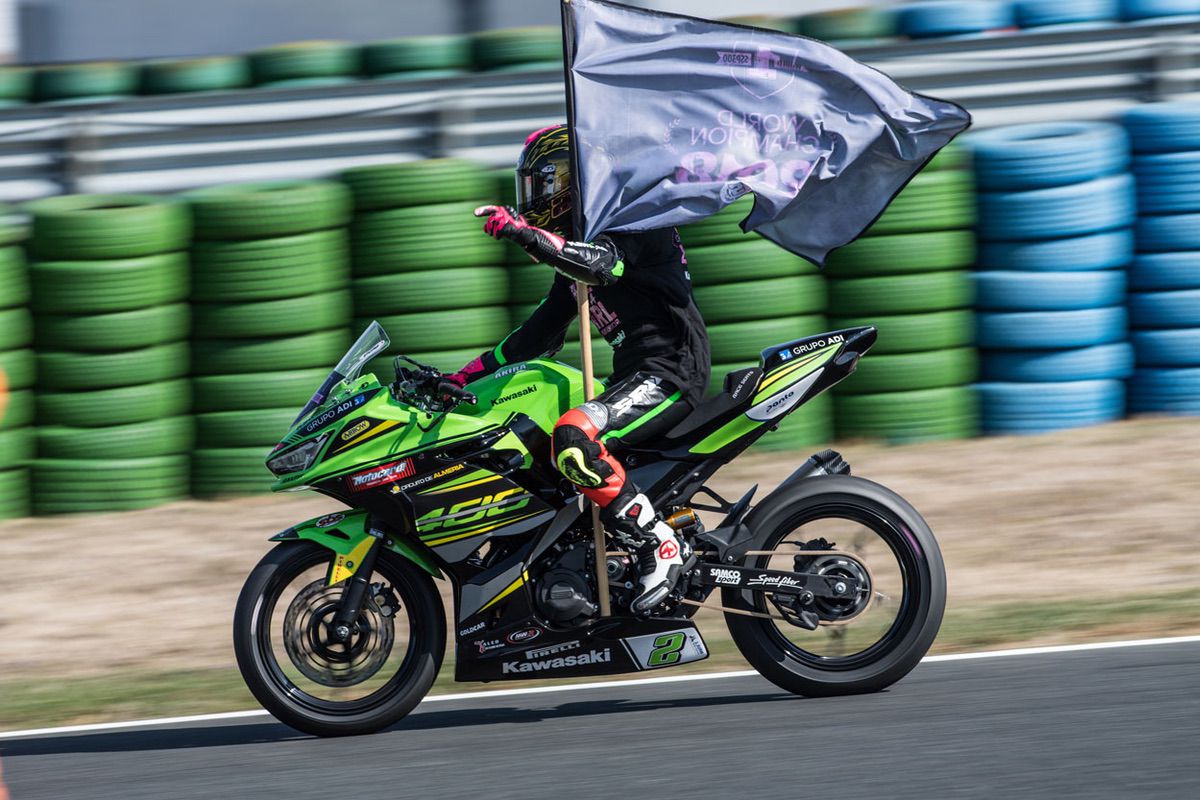 Ana Carrasco, Campeona del Mundo Supersport 300 Ana Carrasco, Campeona del Mundo Supersport 300
