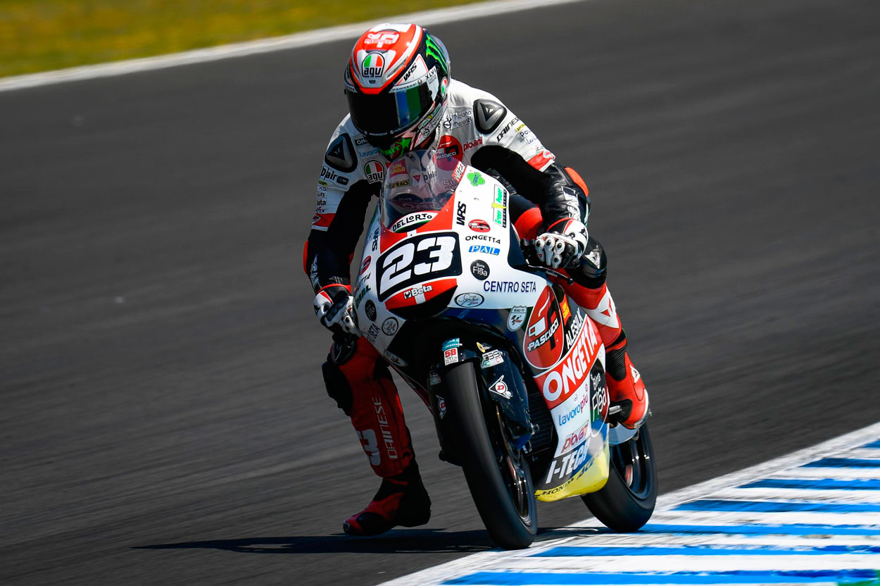 Victoria de Niccolo Antonelli en la categoría Moto3 del GP de España