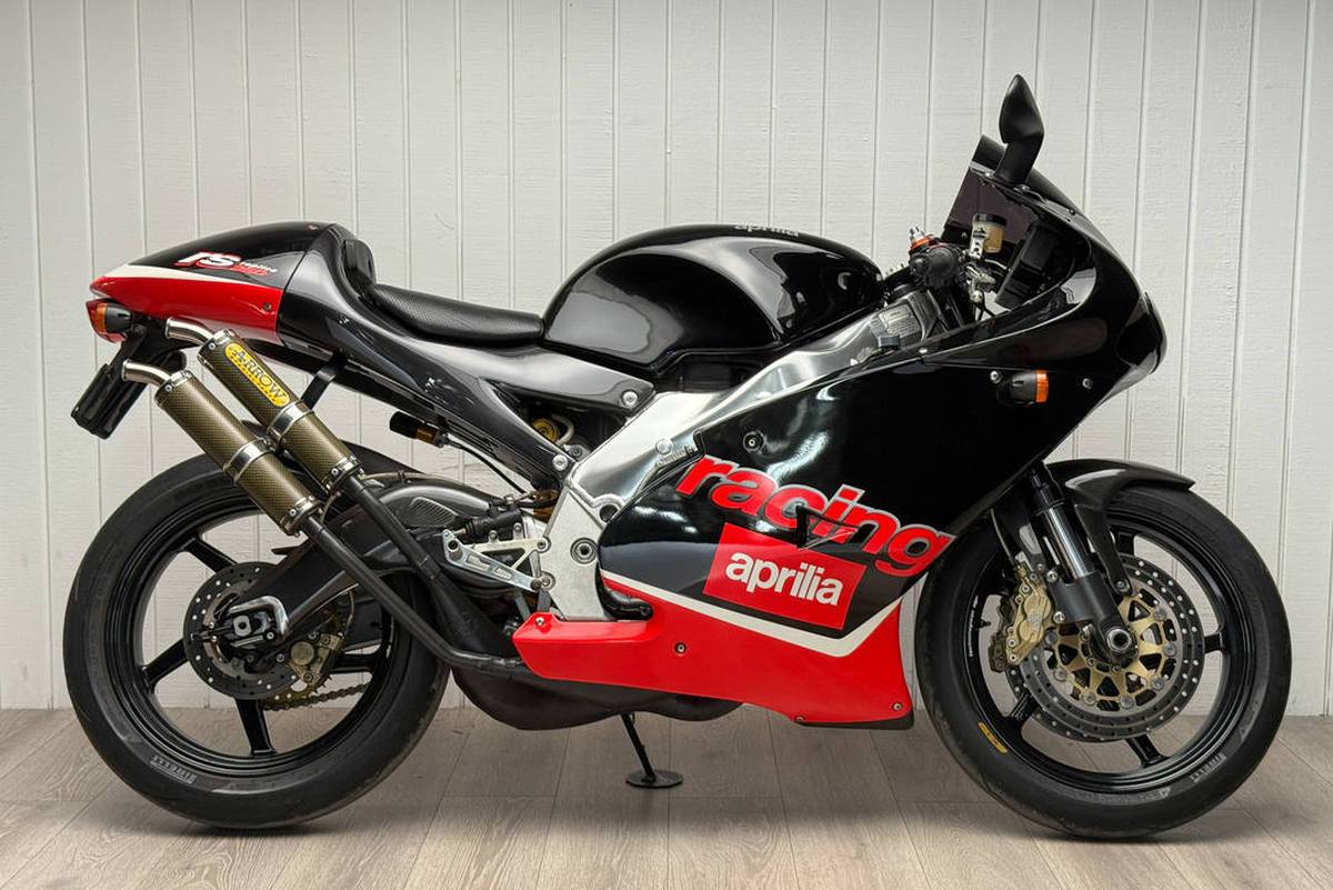 Moto de ensueño: Aprilia RS250 2000 con extras por 12.000 euros