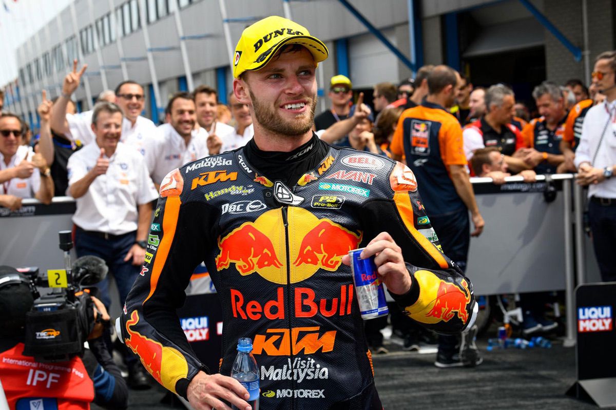 Brad Binder ha liderado la tabla de tiempos en la categoría Moto2 del GP de Alemania Brad Binder ha liderado la tabla de tiempos en la categoría Moto2 del GP de Alemania