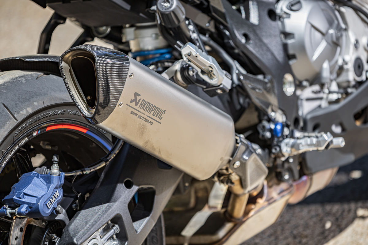 El arma absoluta para carretera: probamos la BMW M 1000 XR 2026 de 30.000 euros El arma absoluta para carretera: probamos la BMW M 1000 XR 2026 de 30.000 euros