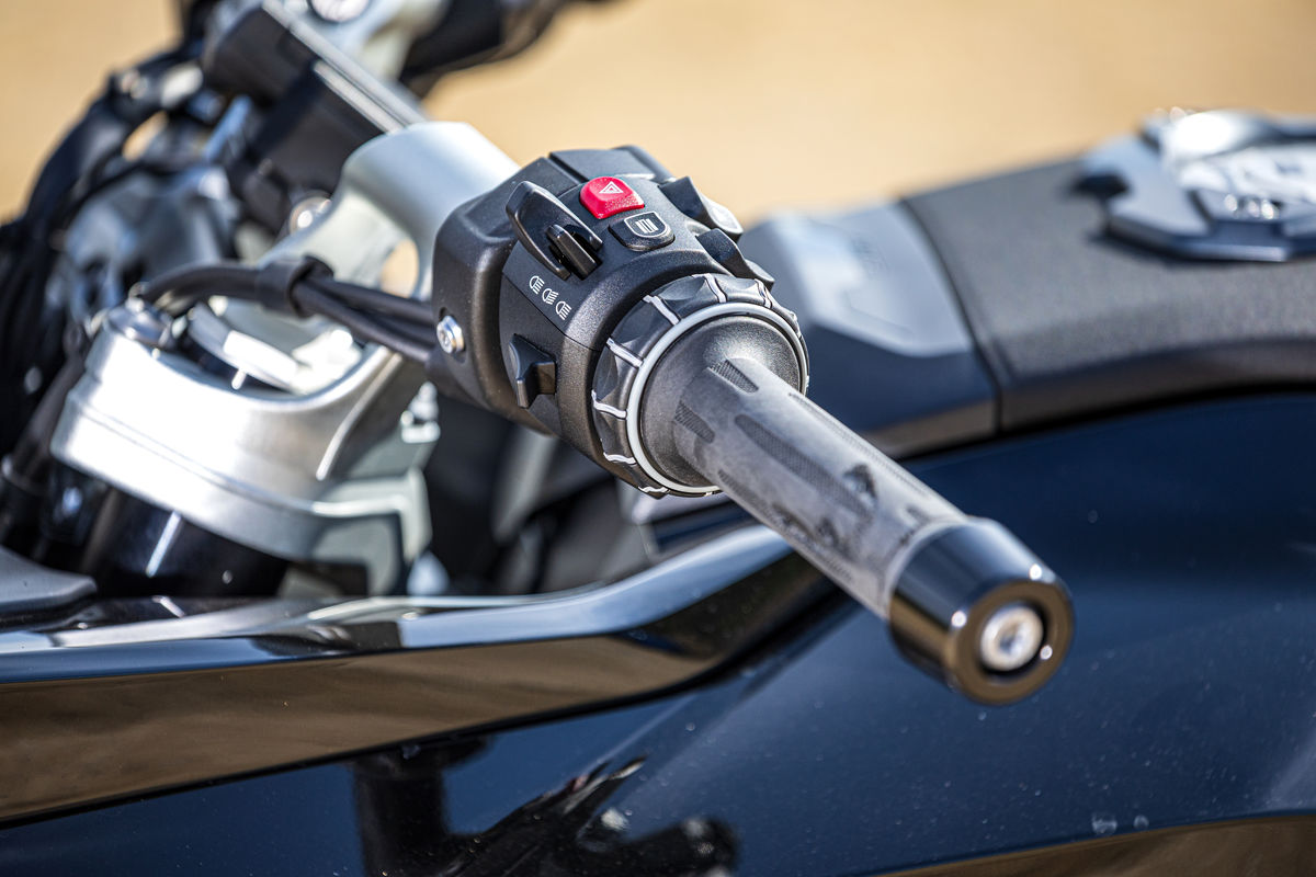 Prueba BMW R 1300 RS 2026: buena viajera y mejor deportiva Prueba BMW R 1300 RS 2026: buena viajera y mejor deportiva