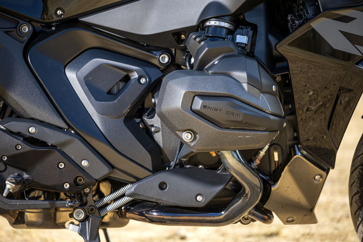 Prueba BMW R 1300 RS 2026: buena viajera y mejor deportiva Prueba BMW R 1300 RS 2026: buena viajera y mejor deportiva