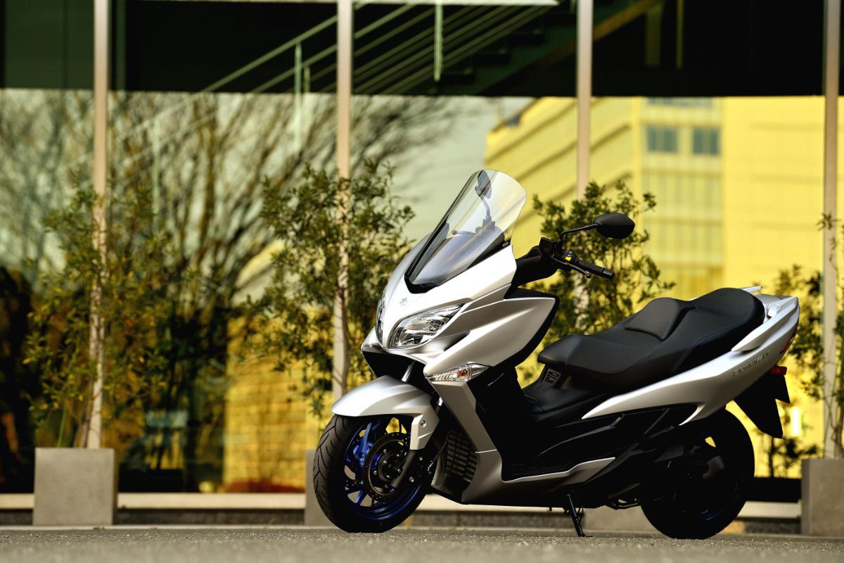 Suzuki Burgman 400 2021: renovado y en oferta por 7.595 euros Suzuki Burgman 400 2021: renovado y en oferta por 7.595 euros