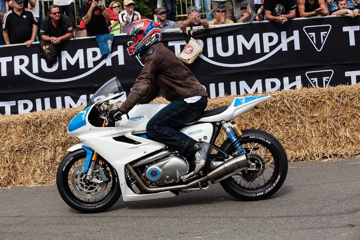Carl Fogarty White Bike