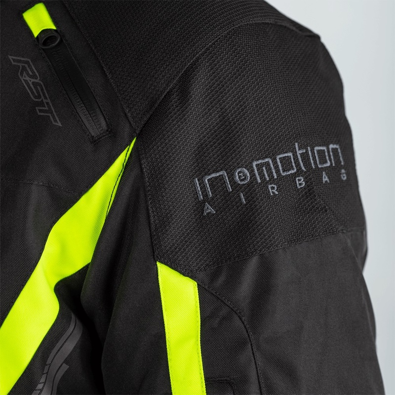 RST saca un nuevo conjunto de chaqueta y pantalón con airbag integrado