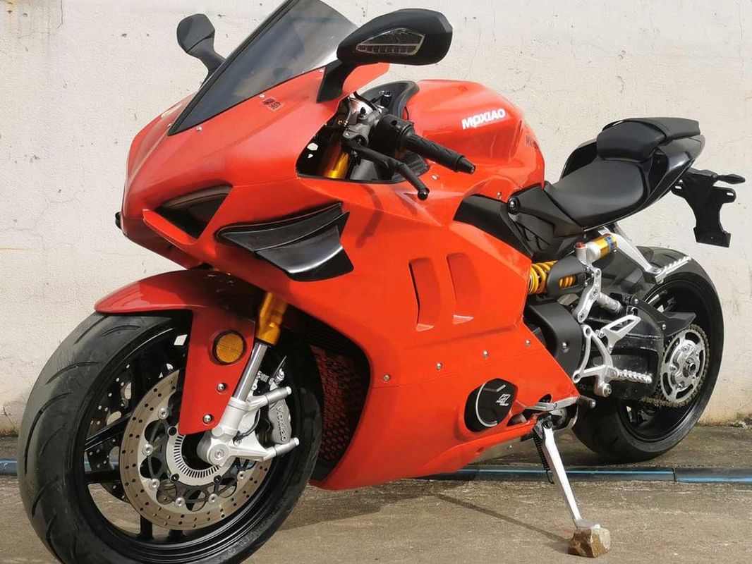 Las Ducati Panigale y Streetfighter V4 ya tienen réplica china