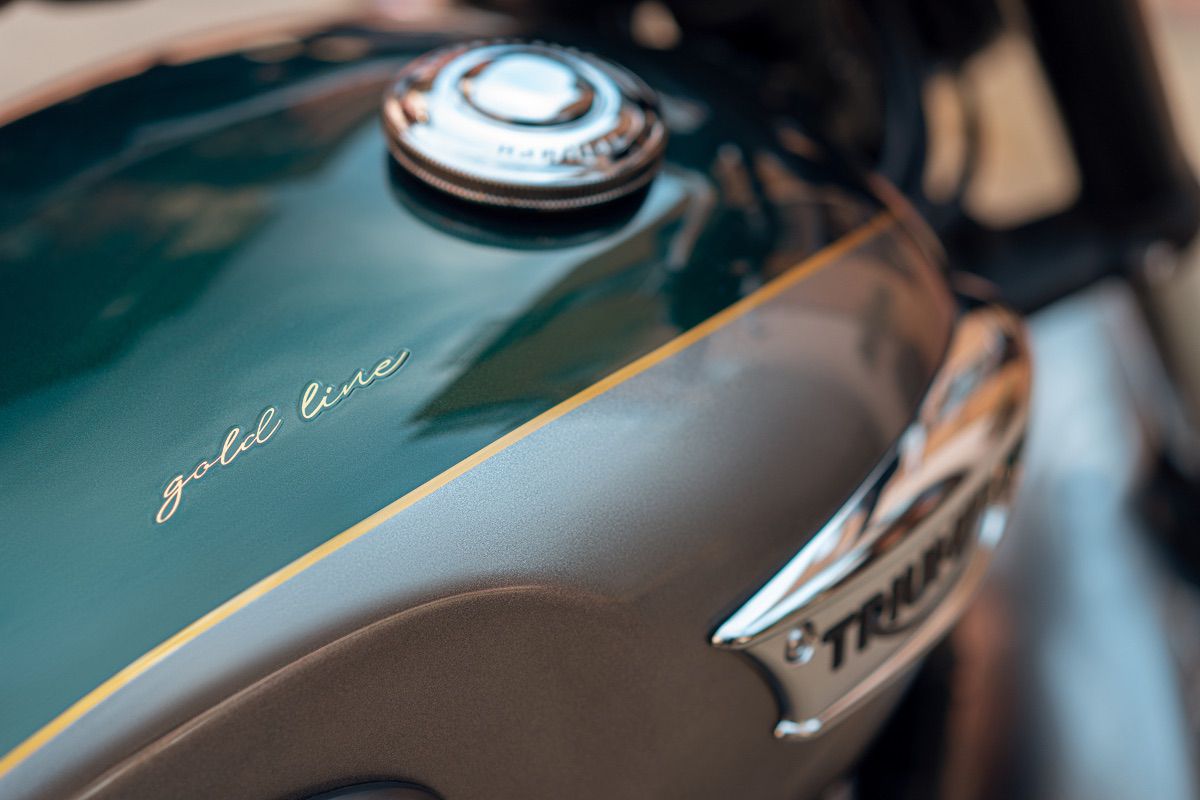 Gold Line, edición limitada color oro de la Triumph Bonneville