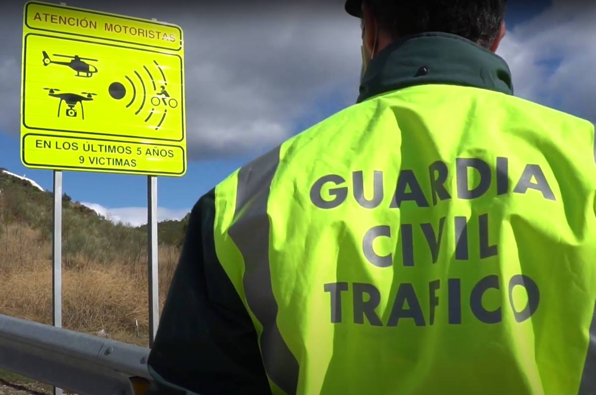 Primeras cifras 2025 de la DGT: sin más muertos en moto pero 5 más en ciclomotor