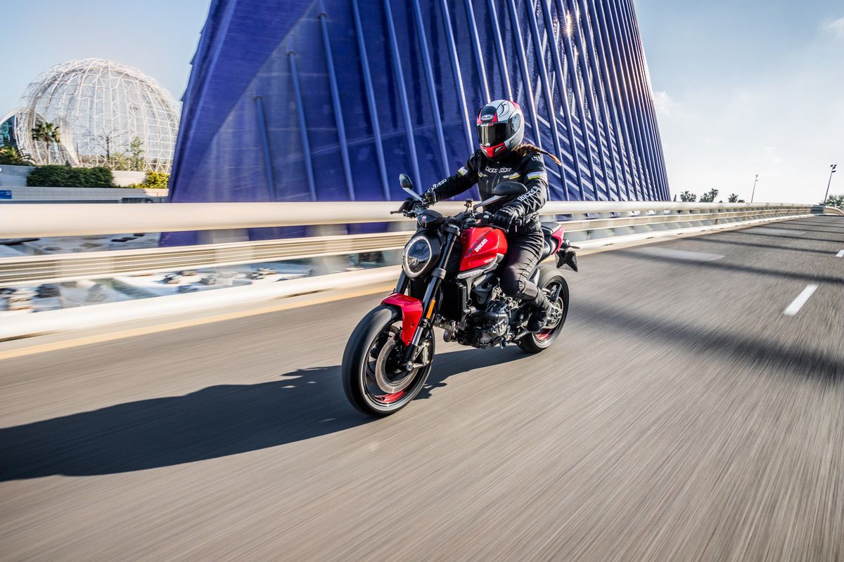 Prueba Ducati Monster 2021: Manteniendo su esencia Prueba Ducati Monster 2021: Manteniendo su esencia