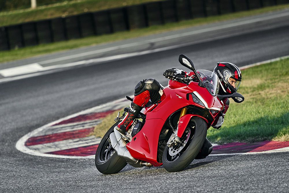 Presentación Ducati Panigale V4 y Ducati Supersport 950 2021