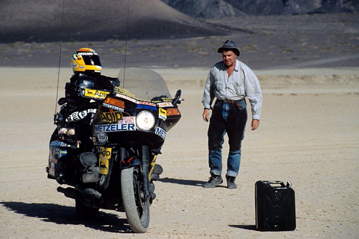 Emilio Scotto, viaje en moto más largo de la historia