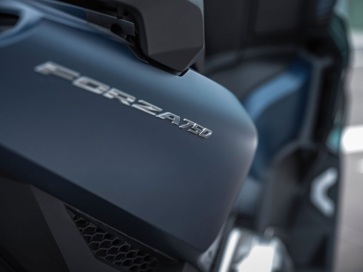 Nueva Honda Forza 750 2021