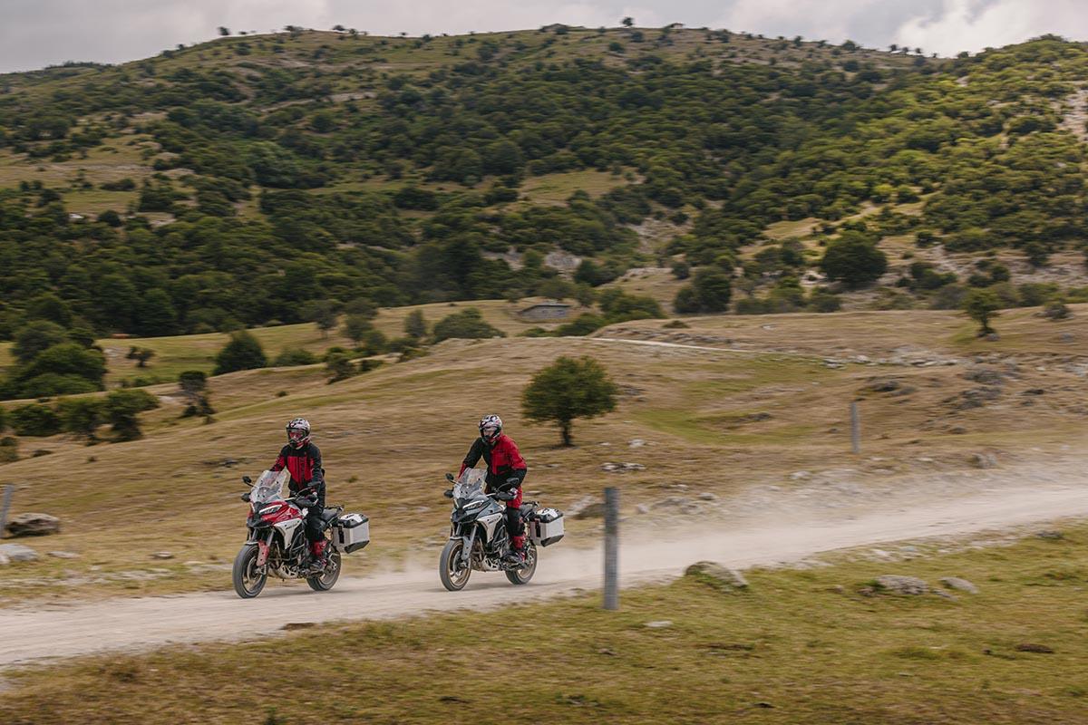 ¡A la aventura! Ducati DesertX y Multistrada V4 Rally, listas para viajar