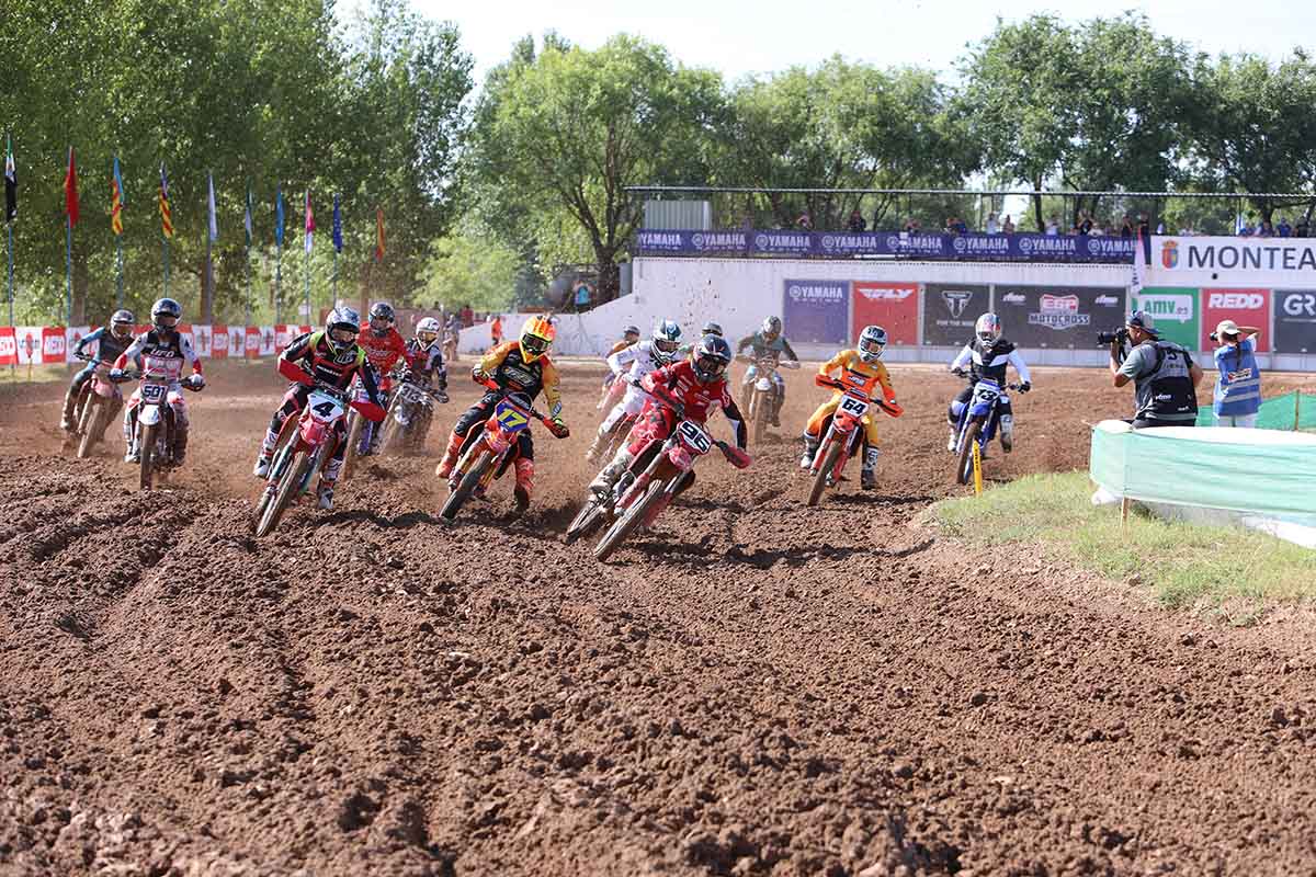 Víctor Alonso se afianza en el Nacional con un podio histórico para Ducati