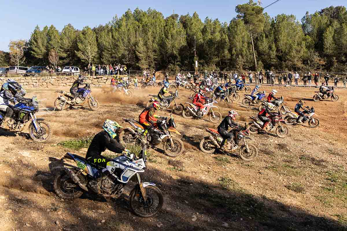 El EnduRoc 2025 celebra su 15ª edición en Les Comes con récord de inscritos y las grandes estrellas del enduro