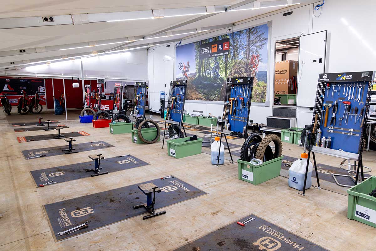 Husqvarna impulsa los 6DAYS 2026 con alquiler y asistencia oficial