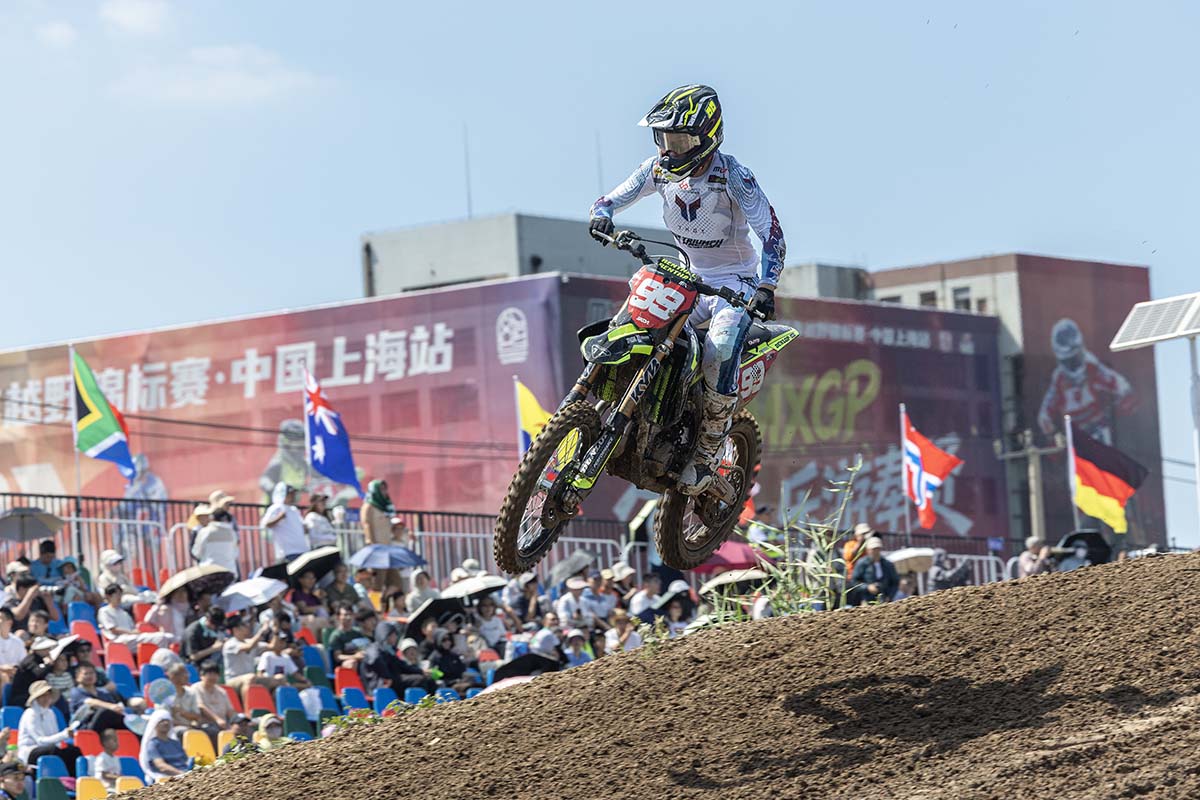 Farrés acaricia el título de MX2 y Herlings vuelve a arrasar en China