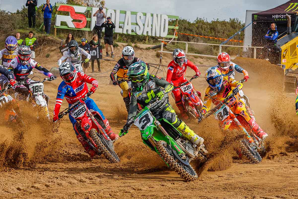 Romain Febvre se lleva la victoria en el MXGP de Cerdeña