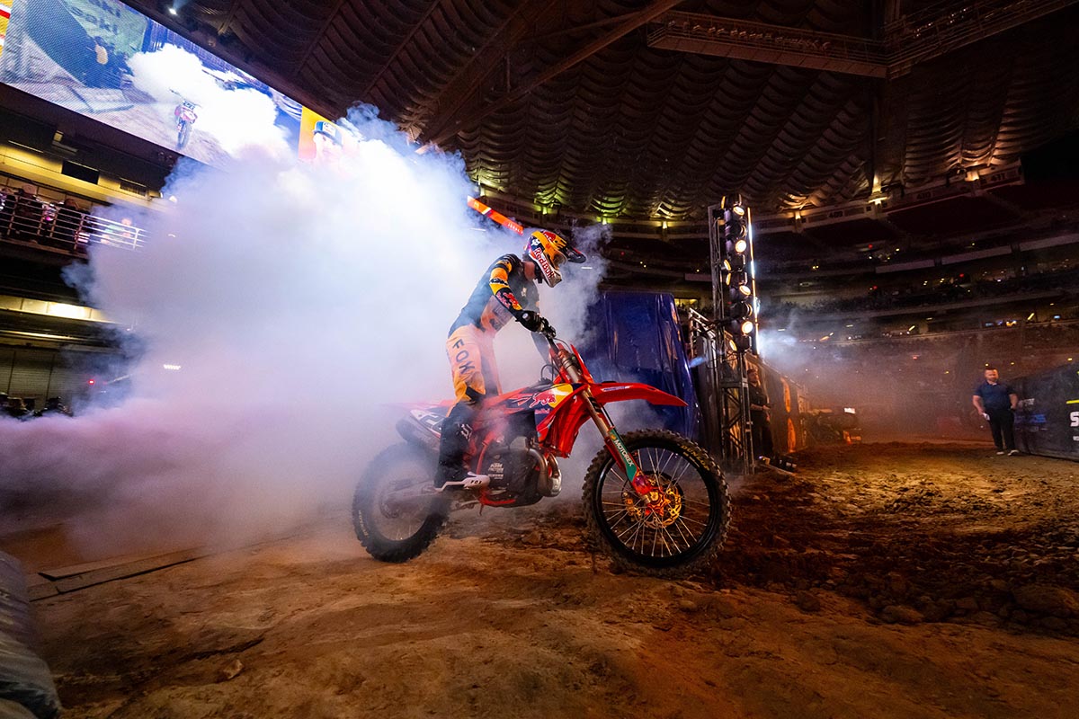 Prado roza el podio en St. Louis y confirma su progresión