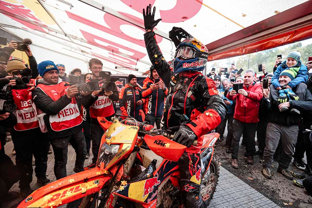 Josep García gana el Campeonato del Mundo de EnduroGP 2025